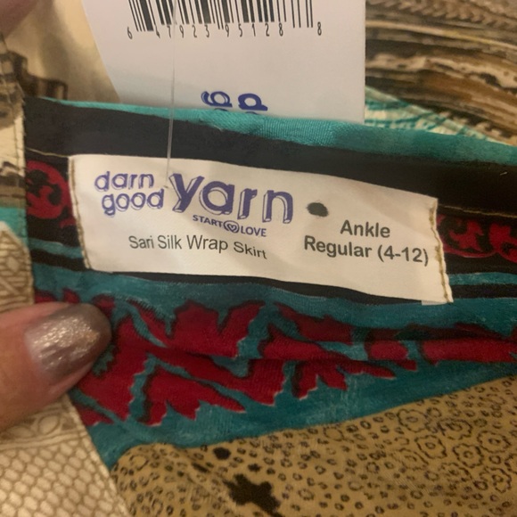 NWT sari silk aqua print magic skirt by Darn Good Yarn - Picture 5 of 6